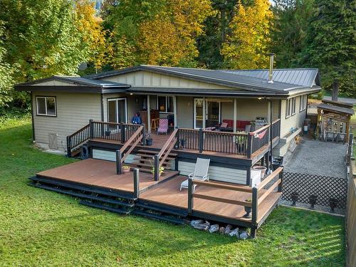 7344 Neva Rd, Lake Cowichan, BC 