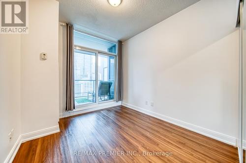 1404 - 1 Scott Street, Toronto, ON - Indoor Photo Showing Other Room