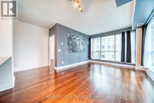 1404 - 1 Scott Street, Toronto, ON - Indoor Photo Showing Other Room