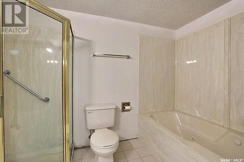 104 2315 Cornwall Street, Regina, SK - Indoor Photo Showing Bathroom