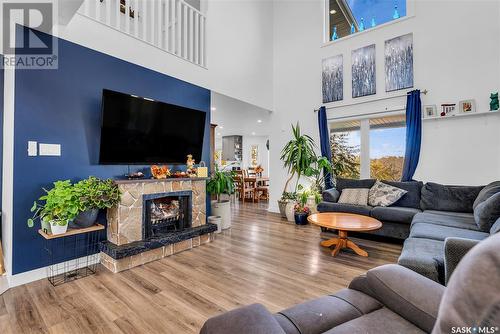 82 26Th Street, Battleford, SK - Indoor Photo Showing Living Room With Fireplace