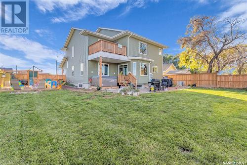 82 26Th Street, Battleford, SK - Outdoor With Deck Patio Veranda