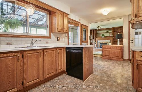 214 Marigold Avenue N, Oshawa (Centennial), ON - Indoor Photo Showing Kitchen With Double Sink