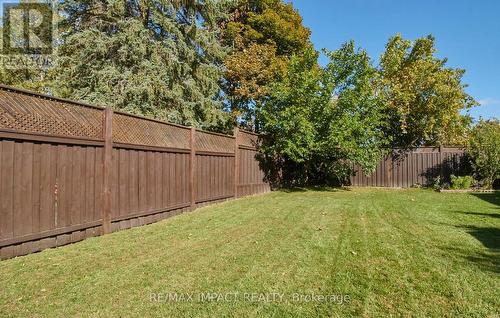 214 Marigold Avenue N, Oshawa (Centennial), ON - Outdoor