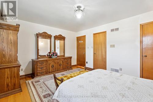 94 Pemberton Avenue, Toronto, ON - Indoor Photo Showing Bedroom