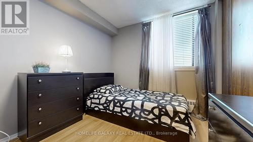 1002 - 2556 Argyle Road, Mississauga, ON - Indoor Photo Showing Bedroom