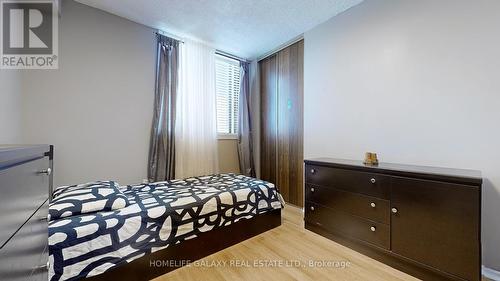 1002 - 2556 Argyle Road, Mississauga, ON - Indoor Photo Showing Bedroom