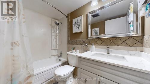 1002 - 2556 Argyle Road, Mississauga, ON - Indoor Photo Showing Bathroom