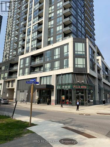 1502 - 4011 Brickstone Mews, Mississauga, ON - Outdoor With Balcony With Facade