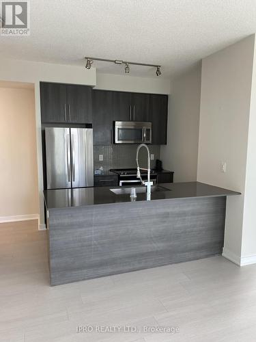 1502 - 4011 Brickstone Mews, Mississauga, ON - Indoor Photo Showing Kitchen With Stainless Steel Kitchen