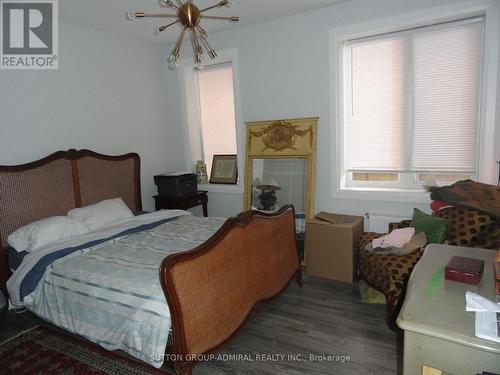 4 Treeview Drive, Toronto, ON - Indoor Photo Showing Bedroom