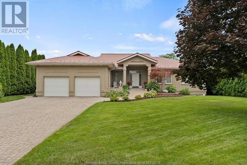 177 Clubview, Amherstburg, ON - Outdoor With Facade