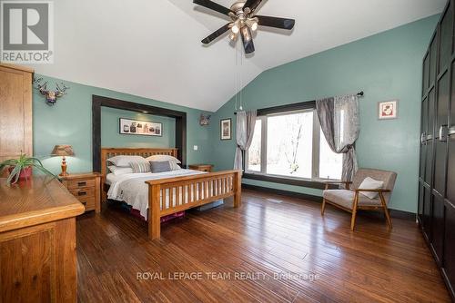 3033 Mclaughlin Road, Whitewater Region, ON - Indoor Photo Showing Bedroom