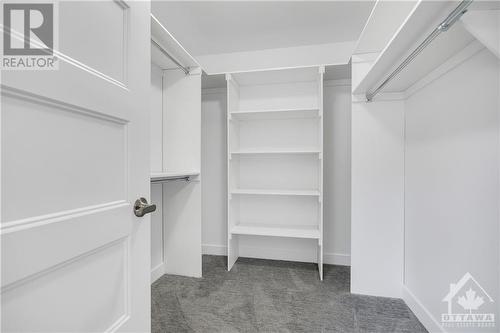 21 Dune Street, Limoges, ON - Indoor With Storage