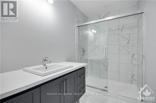 21 Dune Street, Russell, ON - Indoor Photo Showing Bathroom