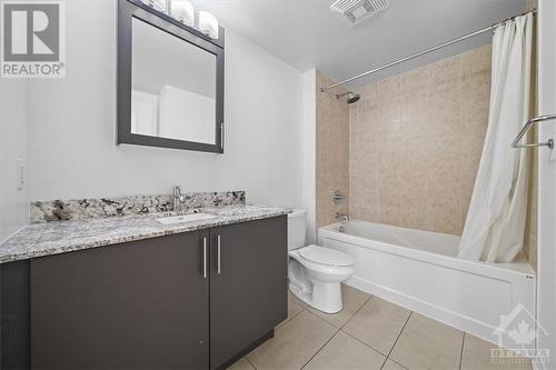 195 Besserer Street Unit#1103, Ottawa, ON - Indoor Photo Showing Bathroom