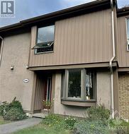 2285 STONEHENGE CRESCENT  Ottawa, ON K1B 4N7