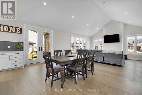 102 Harvest Lane, Dutton/Dunwich (Dutton), ON - Indoor Photo Showing Dining Room