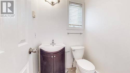 18 Lady Anne Place, Mount Pearl, NL - Indoor Photo Showing Bathroom