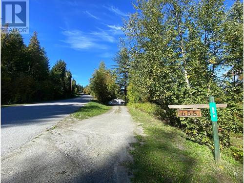 655 Caouette Road, Sorrento, BC 