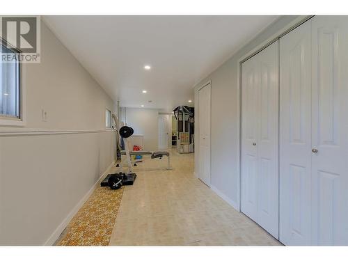 830 Matt Road, Kelowna, BC - Indoor Photo Showing Other Room