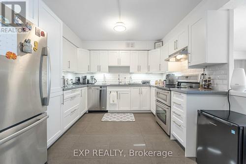 509 - 1360 York Mills Road, Toronto, ON - Indoor Photo Showing Kitchen