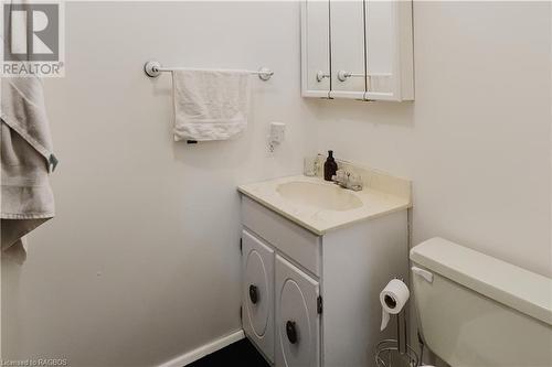 Primary Bedroom Ensuite 3pc - 559146 Irish Block Road, Annan, ON - Indoor Photo Showing Bathroom