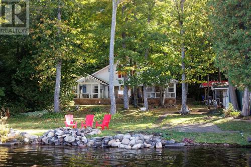 38 Dewey'S Island Road, Kawartha Lakes (Fenelon Falls), ON - Outdoor With Body Of Water