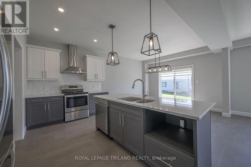 3642 Earlston Cross, London, ON - Indoor Photo Showing Kitchen With Stainless Steel Kitchen With Double Sink With Upgraded Kitchen