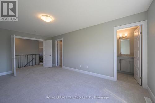 3642 Earlston Cross, London, ON - Indoor