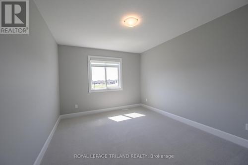 3642 Earlston Cross, London, ON - Indoor Photo Showing Other Room