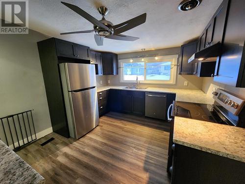 598 Ewert Street, Prince George, BC - Indoor Photo Showing Kitchen