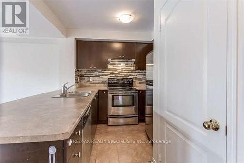 48 - 3250 Bentley Drive, Mississauga, ON - Indoor Photo Showing Kitchen With Double Sink