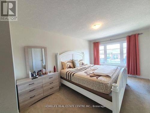 63 Holder Drive, Brantford, ON - Indoor Photo Showing Bedroom