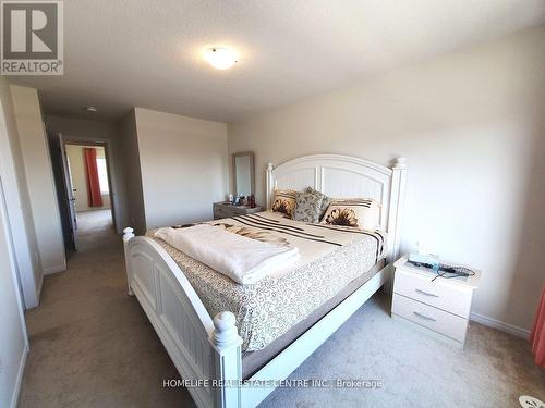 63 Holder Drive, Brantford, ON - Indoor Photo Showing Bedroom