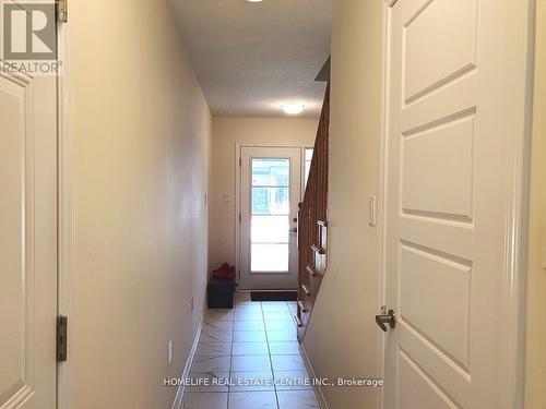 63 Holder Drive, Brantford, ON - Indoor Photo Showing Other Room