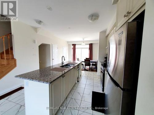 63 Holder Drive, Brantford, ON - Indoor Photo Showing Kitchen