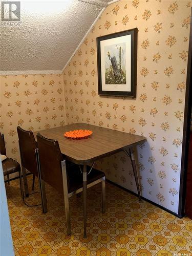 322 5Th Avenue E, Canora, SK - Indoor Photo Showing Dining Room