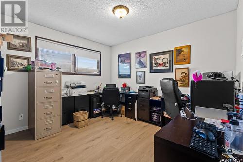 1620 Hastings Street, Moose Jaw, SK - Indoor Photo Showing Office