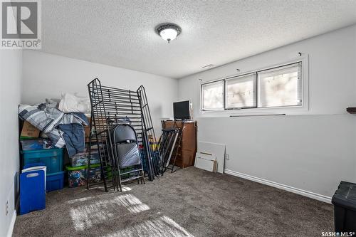 1620 Hastings Street, Moose Jaw, SK - Indoor