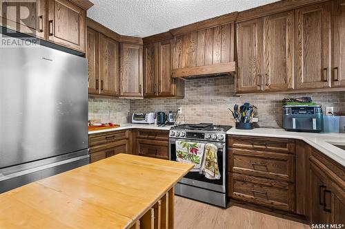 1620 Hastings Street, Moose Jaw, SK - Indoor Photo Showing Kitchen