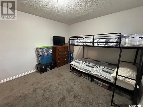 1620 Hastings Street, Moose Jaw, SK - Indoor Photo Showing Bedroom