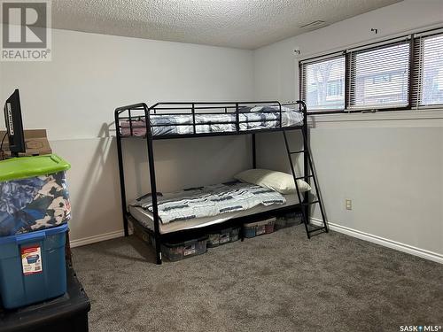 1620 Hastings Street, Moose Jaw, SK - Indoor Photo Showing Bedroom