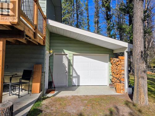 1425 13Th  Avenue, Invermere, BC - Outdoor With Exterior