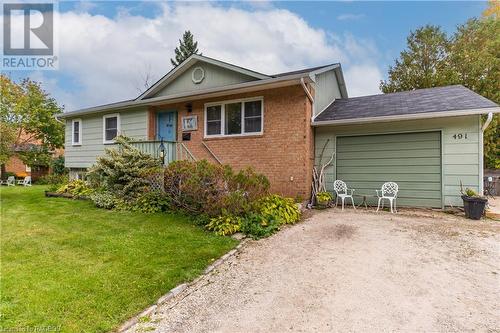 Upstairs unit enters from the front door - 491 Minnesota Street, Collingwood, ON - Outdoor