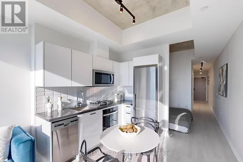 723 - 195 Mccaul Street, Toronto, ON - Indoor Photo Showing Kitchen With Stainless Steel Kitchen With Upgraded Kitchen