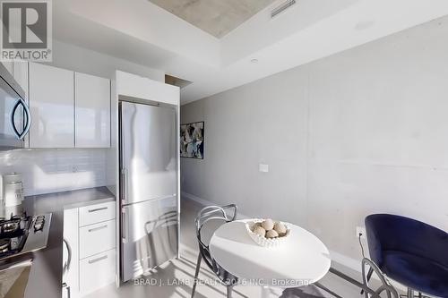 723 - 195 Mccaul Street, Toronto, ON - Indoor Photo Showing Kitchen