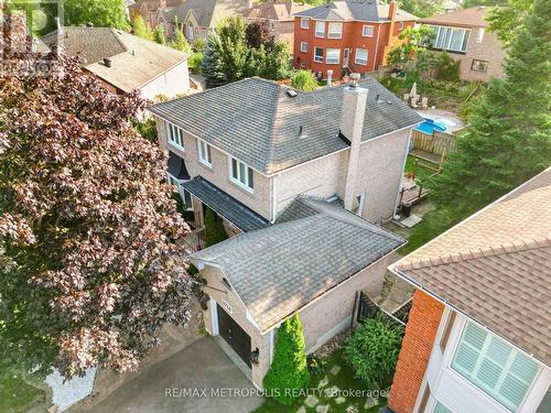 1028 Moorelands Crescent, Pickering, ON - Outdoor