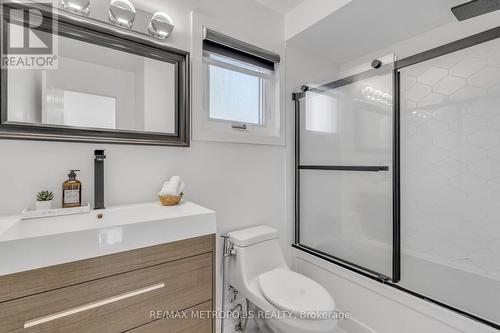 1028 Moorelands Crescent, Pickering, ON - Indoor Photo Showing Bathroom