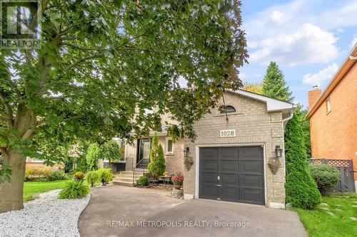 1028 Moorelands Crescent, Pickering, ON - Outdoor